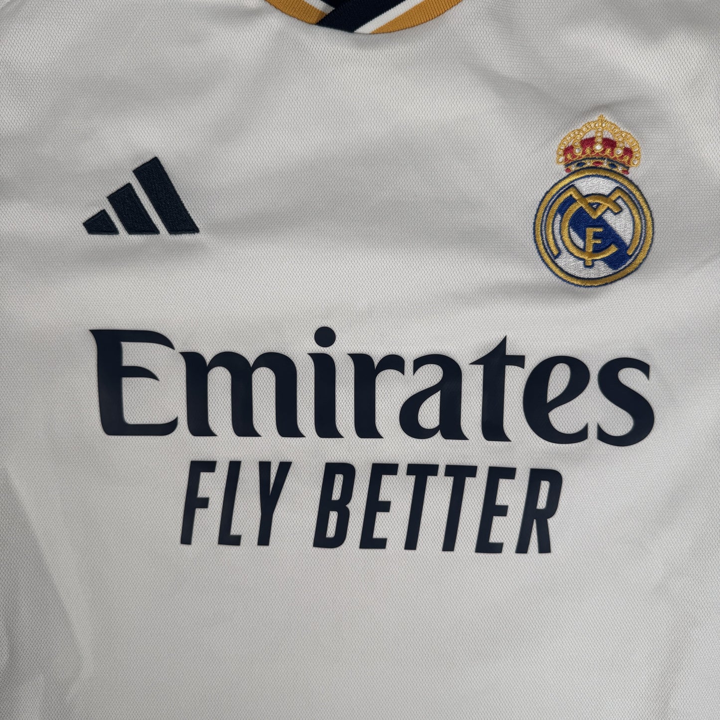 Real Madrid 2023/2024 Home Football Shirt Medium