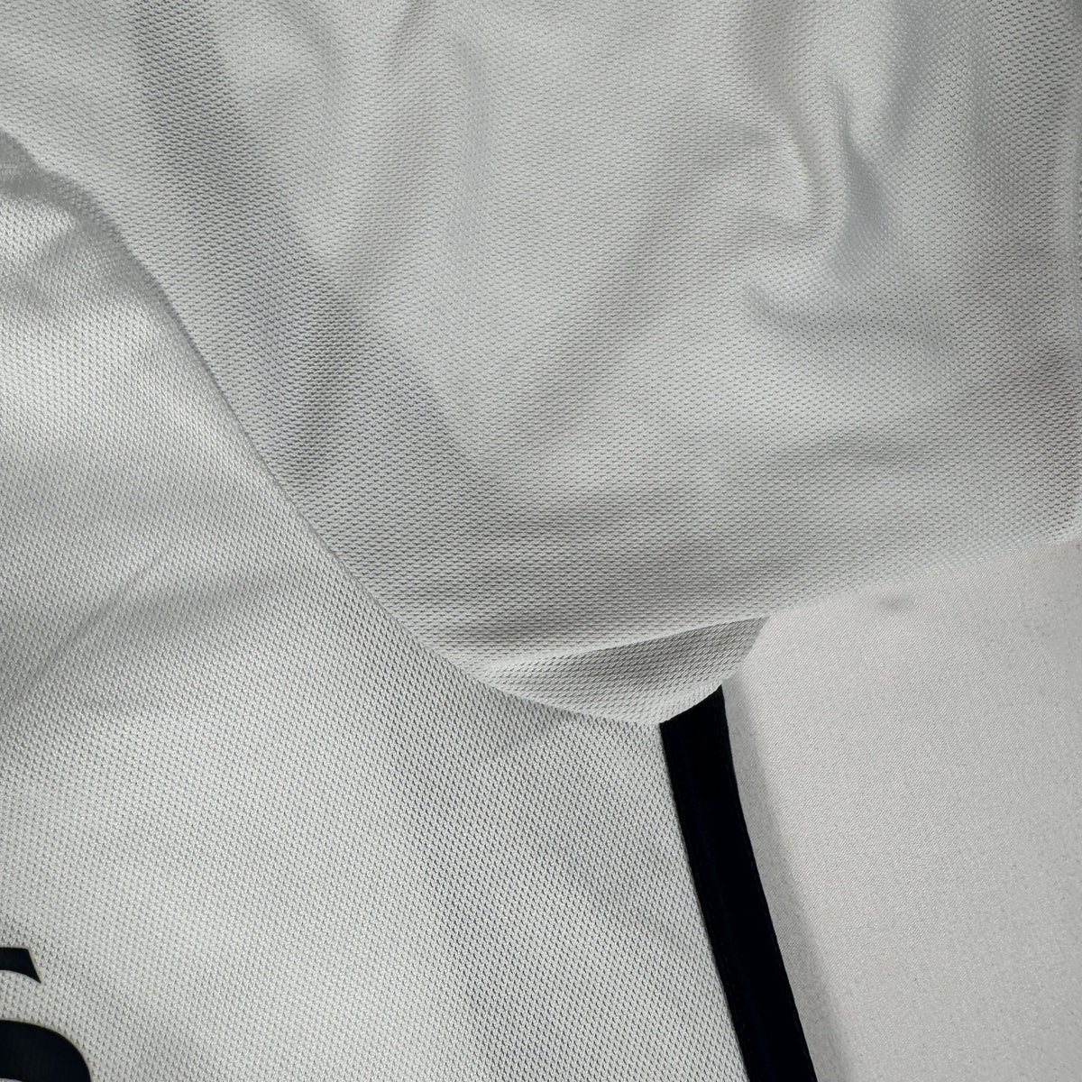 Real Madrid 2023/2024 Home Football Shirt Medium