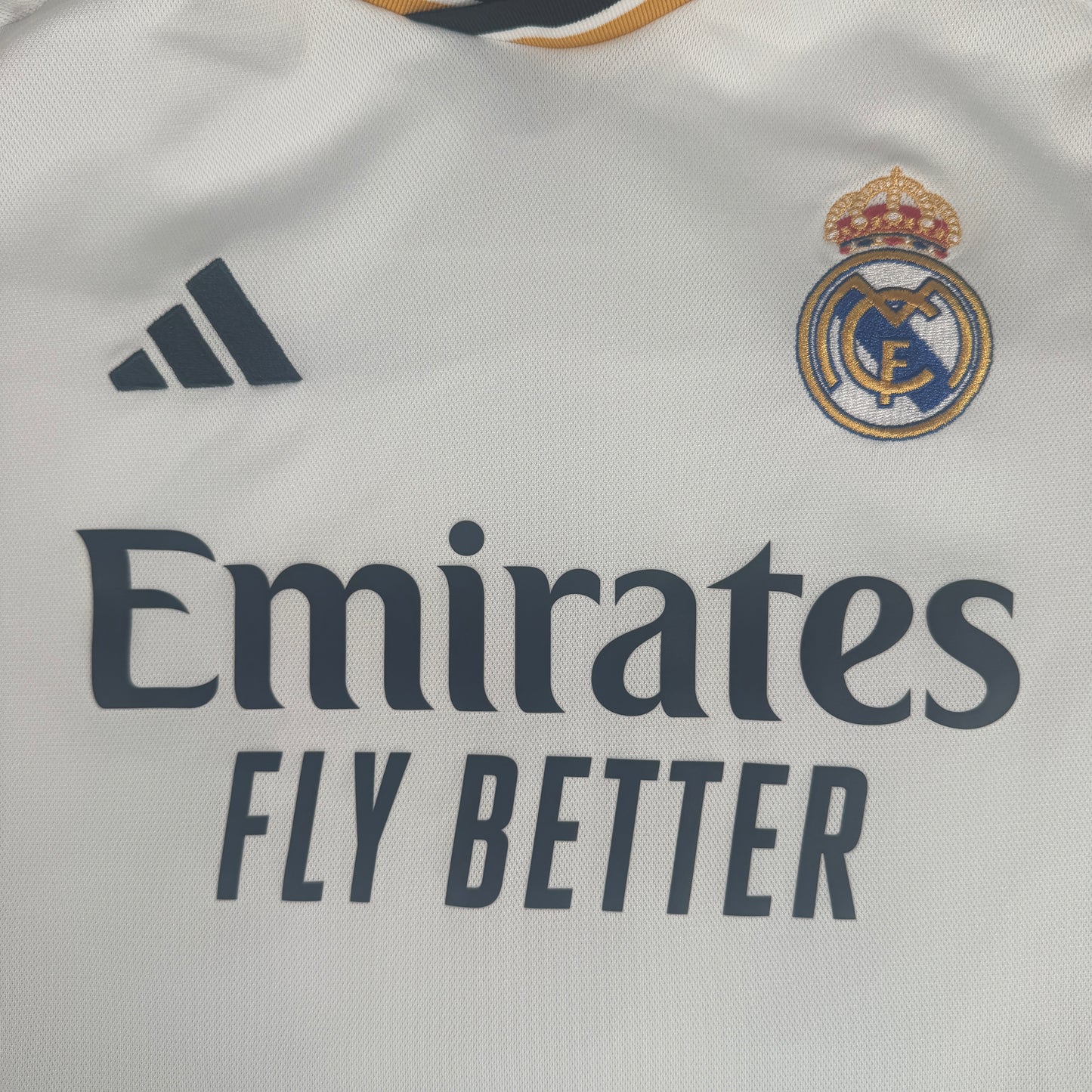MODRIC 10 Real Madrid 2023/2024 Home Football Shirt Small – Football Shirt Kingdom