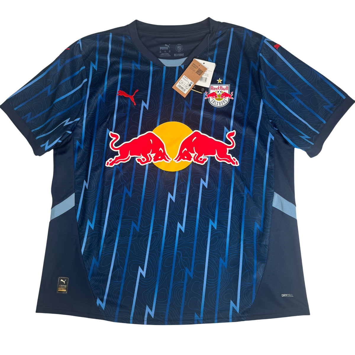 Front of Red Bull Salzburg 2024/2025 away football shirt, size XXL
