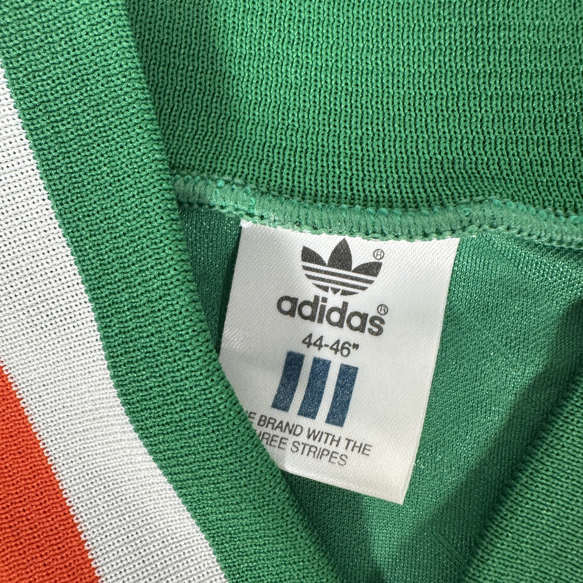 Size label inside Republic of Ireland 1994/1995/1996 home football shirt, size XL