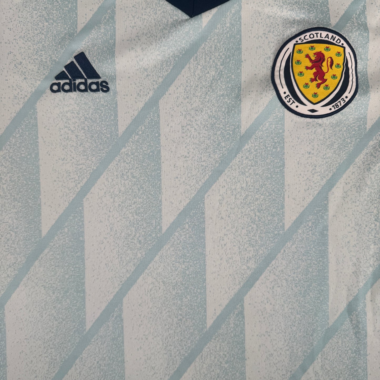 Scotland 2020/2021/2022 Away Football Shirt Large – Football Shirt Kingdom
