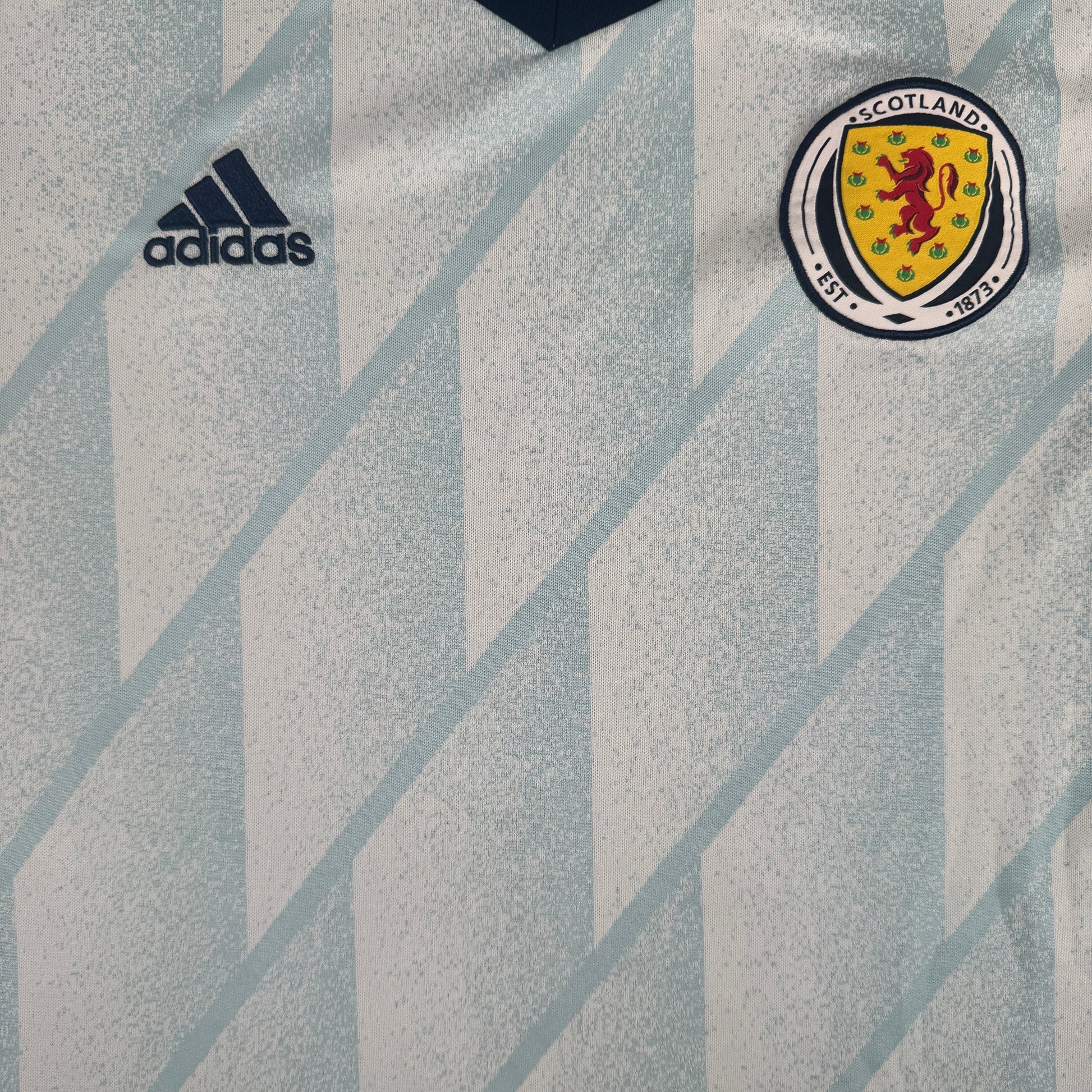 Scotland 2020/2021/2022 Away Football Shirt Large – Football Shirt Kingdom