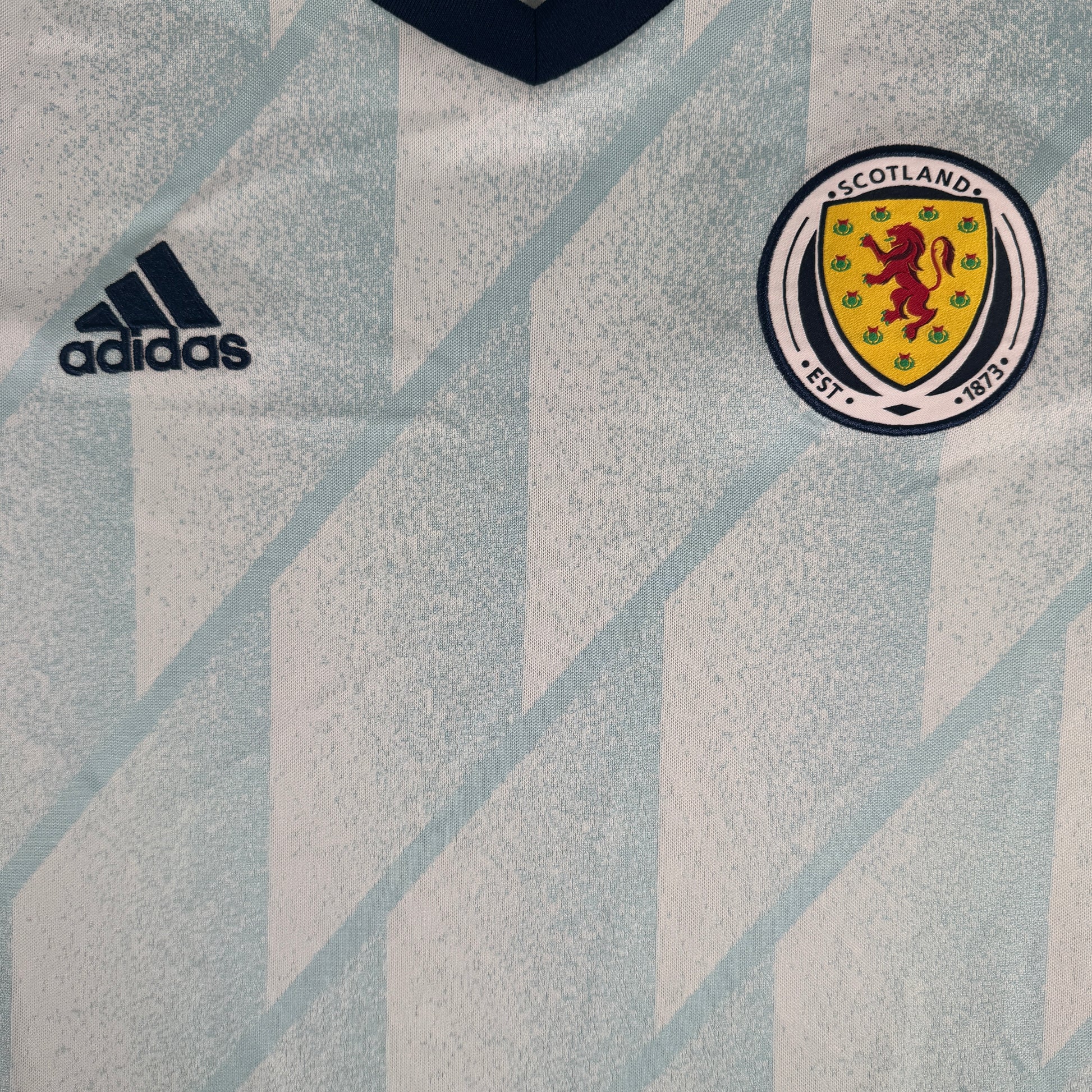 Scotland 2020/2021/2022 Away Football Shirt Medium – Football Shirt Kingdom