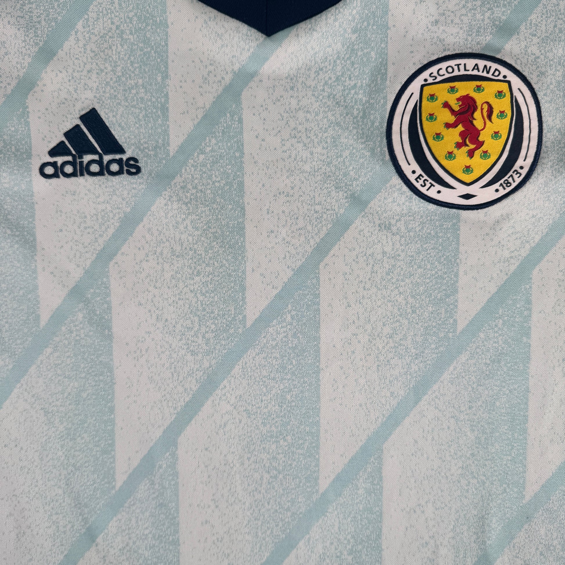 Scotland 2020/2021/2022 Away Football Shirt Small – Football Shirt Kingdom