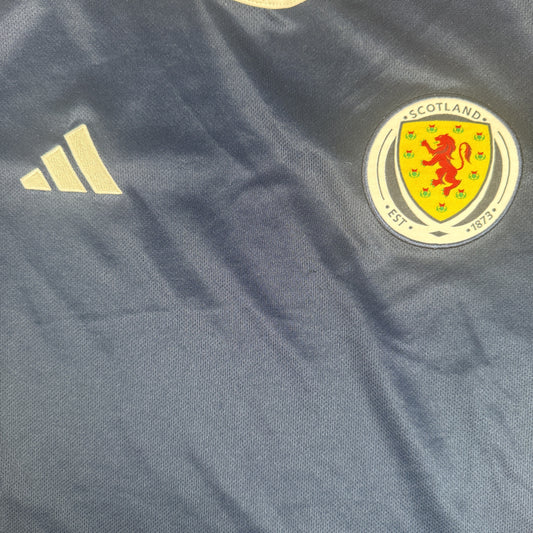Scotland 2022/2023/2024 Home Football Shirt Medium