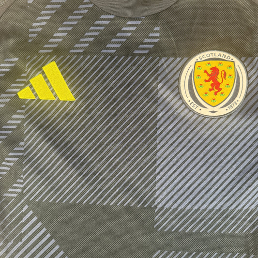 Scotland 2024/2025/2026 Home Football Shirt Medium