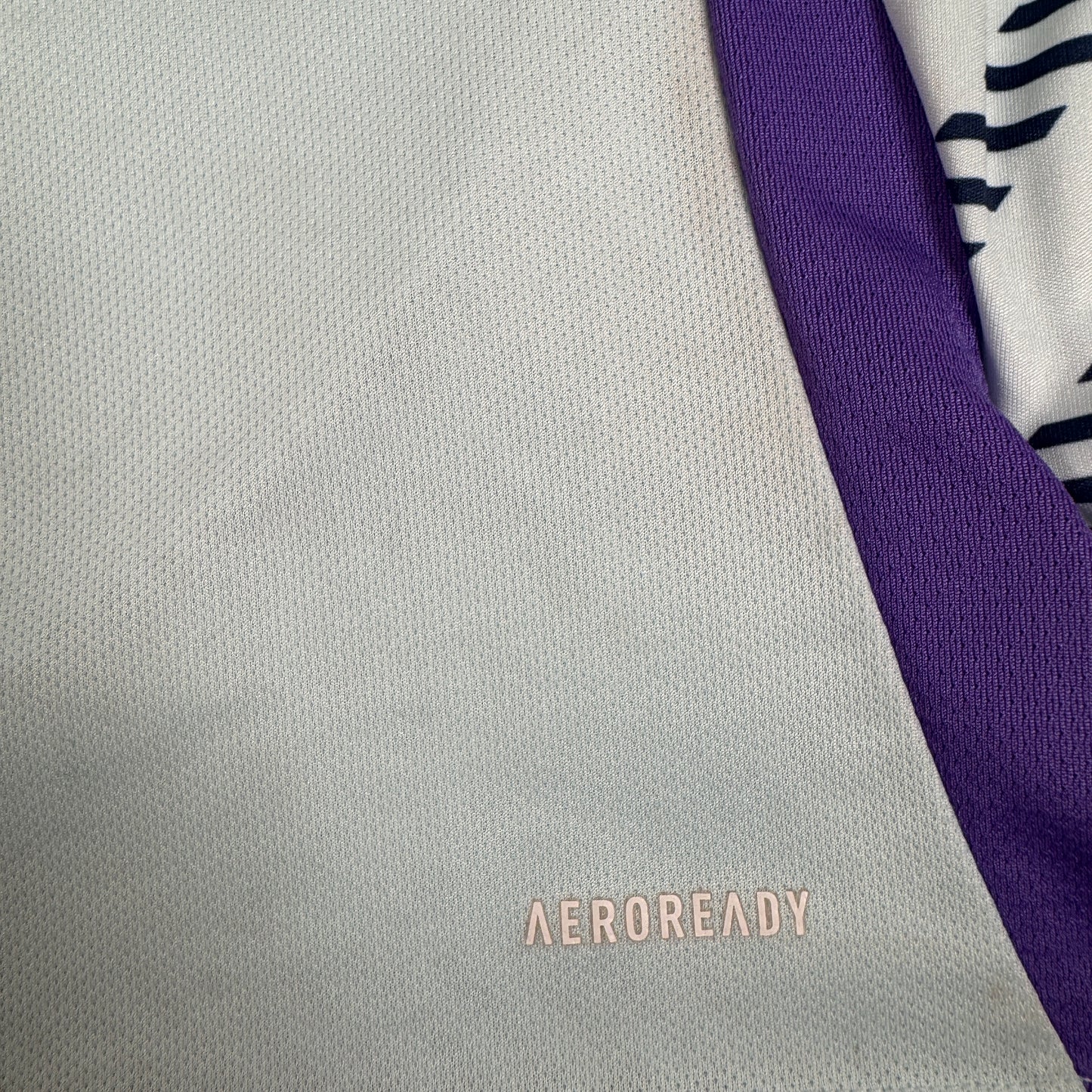 Scotland 2024/2025/2026 Away Football Shirt Small – Football Shirt Kingdom