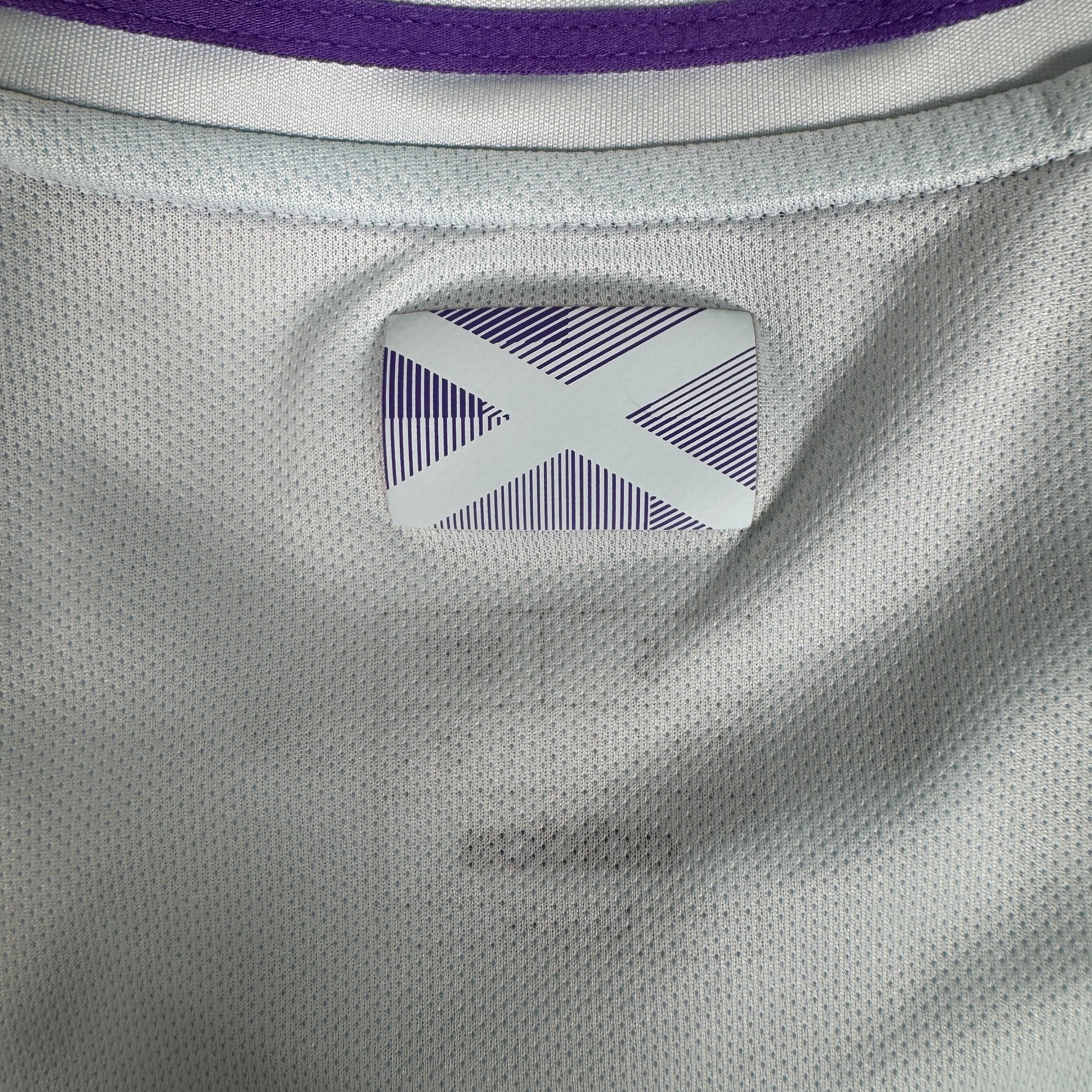 Scotland 2024/2025/2026 Away Football Shirt Small – Football Shirt Kingdom