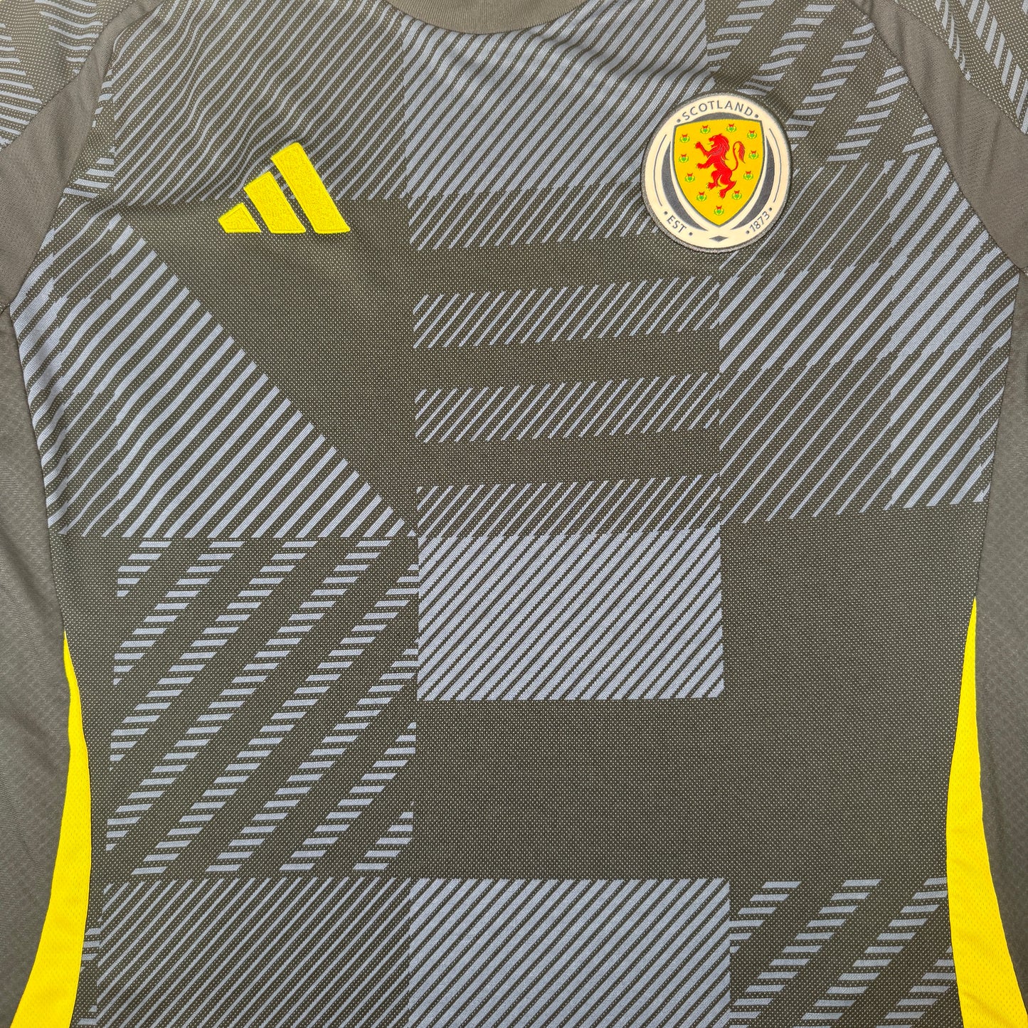 Scotland 2024/2025 Home Football Shirt 2XL XXL – Football Shirt Kingdom