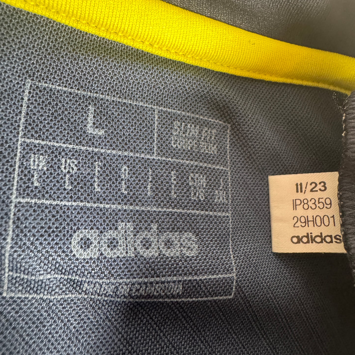 Scotland 2024/2025 Home Football Shirt Large – Football Shirt Kingdom