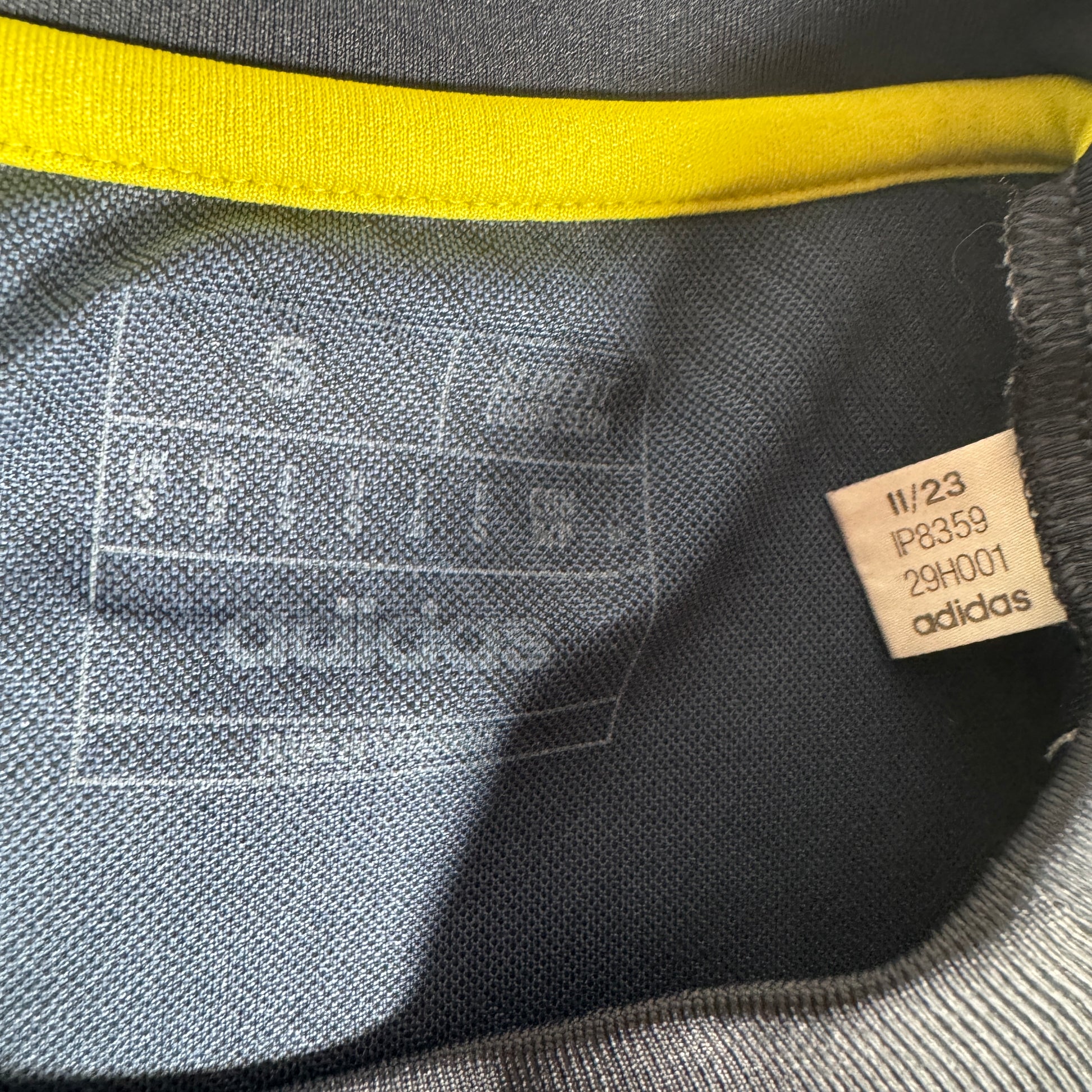 Scotland 2024/2025 Home Football Shirt Small – Football Shirt Kingdom