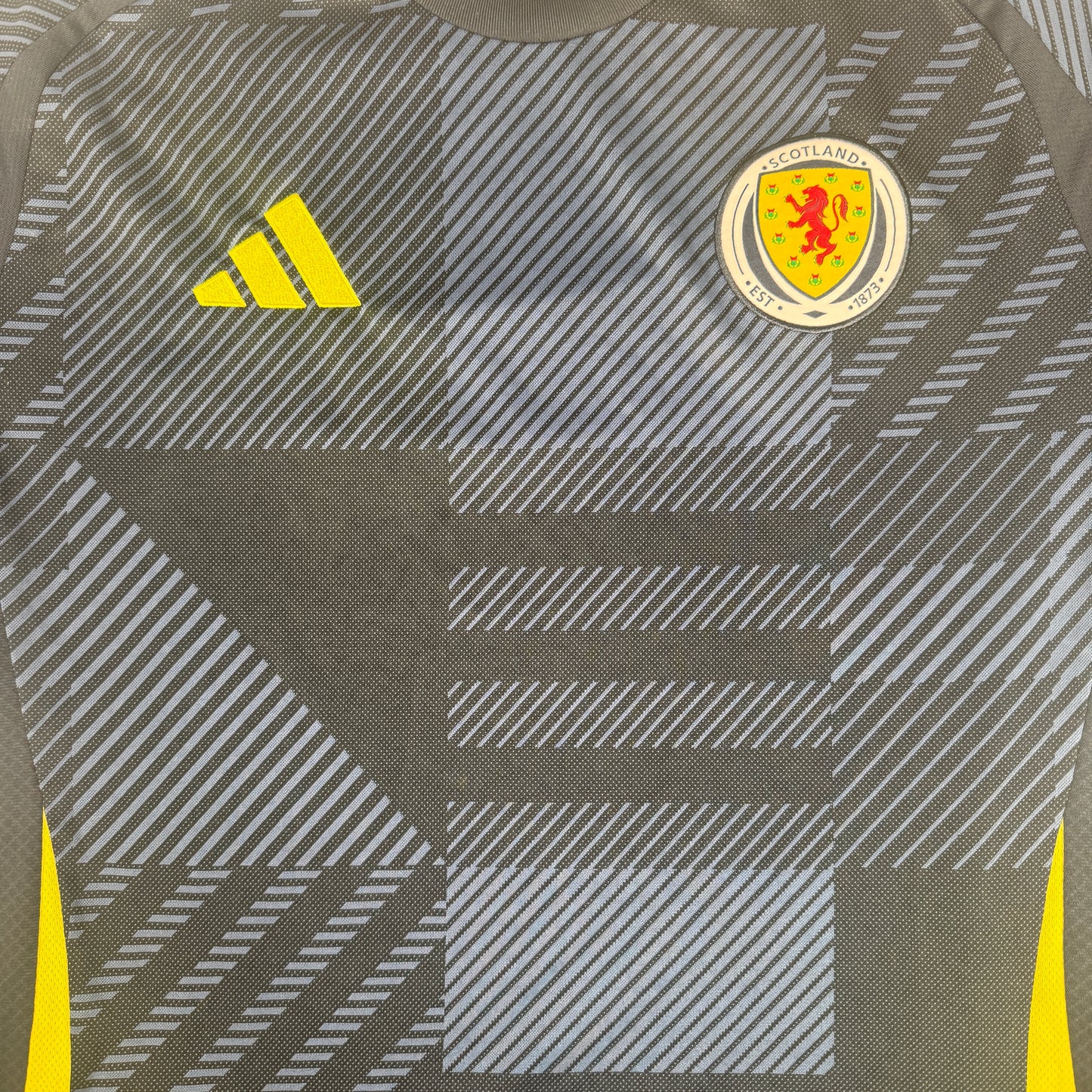 Scotland 2024/2025 Home Football Shirt XL – Football Shirt Kingdom