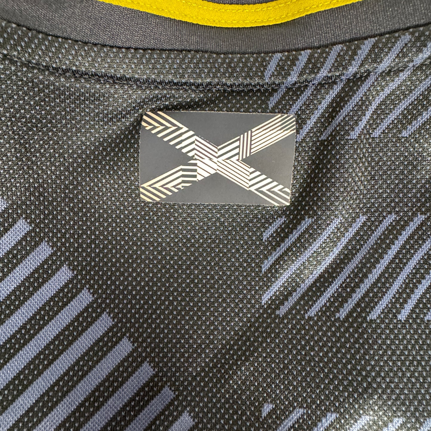 Scotland 2024/2025 Home Football Shirt XXL