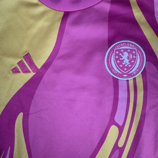 Scotland 2025/2026 Away Football Shirt Women's Small