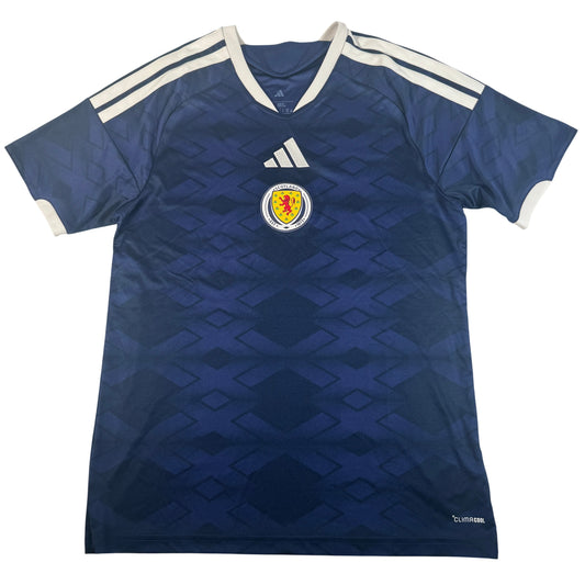 Front of Scotland 2026/2027 home football shirt, size Large