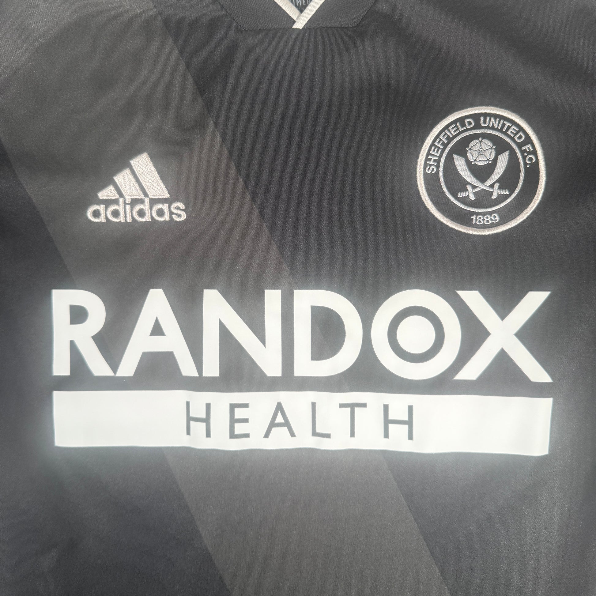 Sheffield United 2021/2022 Away Football Shirt Small – Football Shirt Kingdom