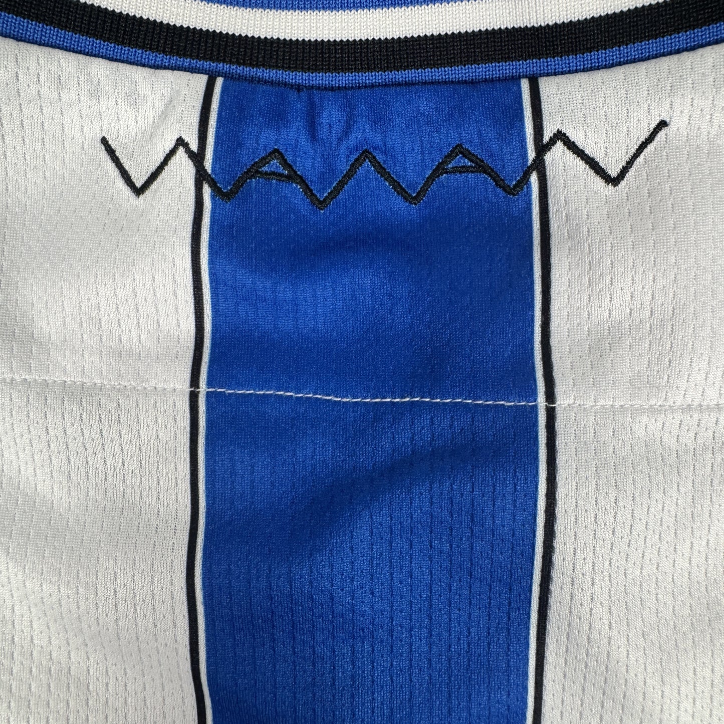 Sheffield Wednesday 2022/23 Home Football Shirt Medium