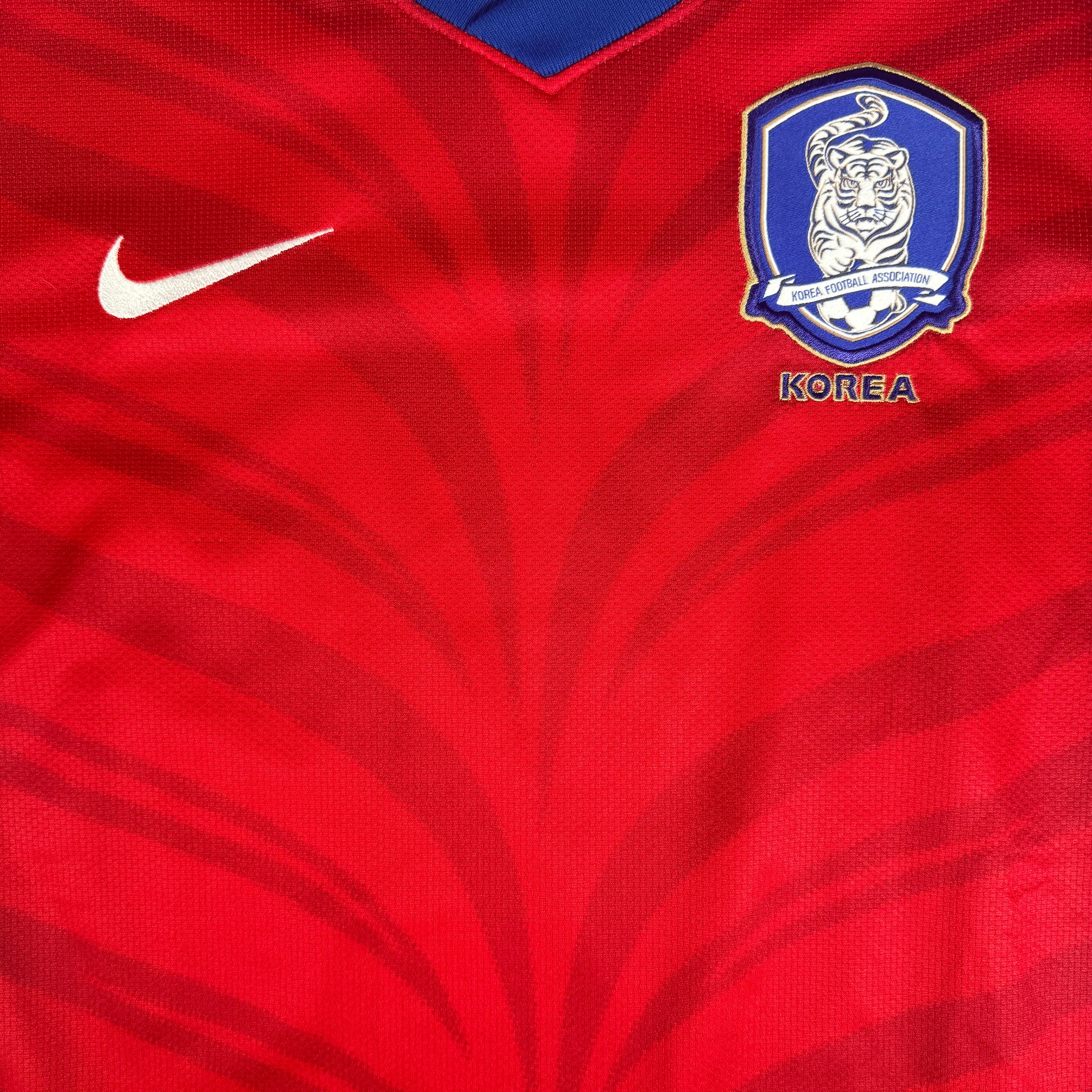 South Korea 2010/2011/2012 Home Football Shirt Small – Football Shirt Kingdom