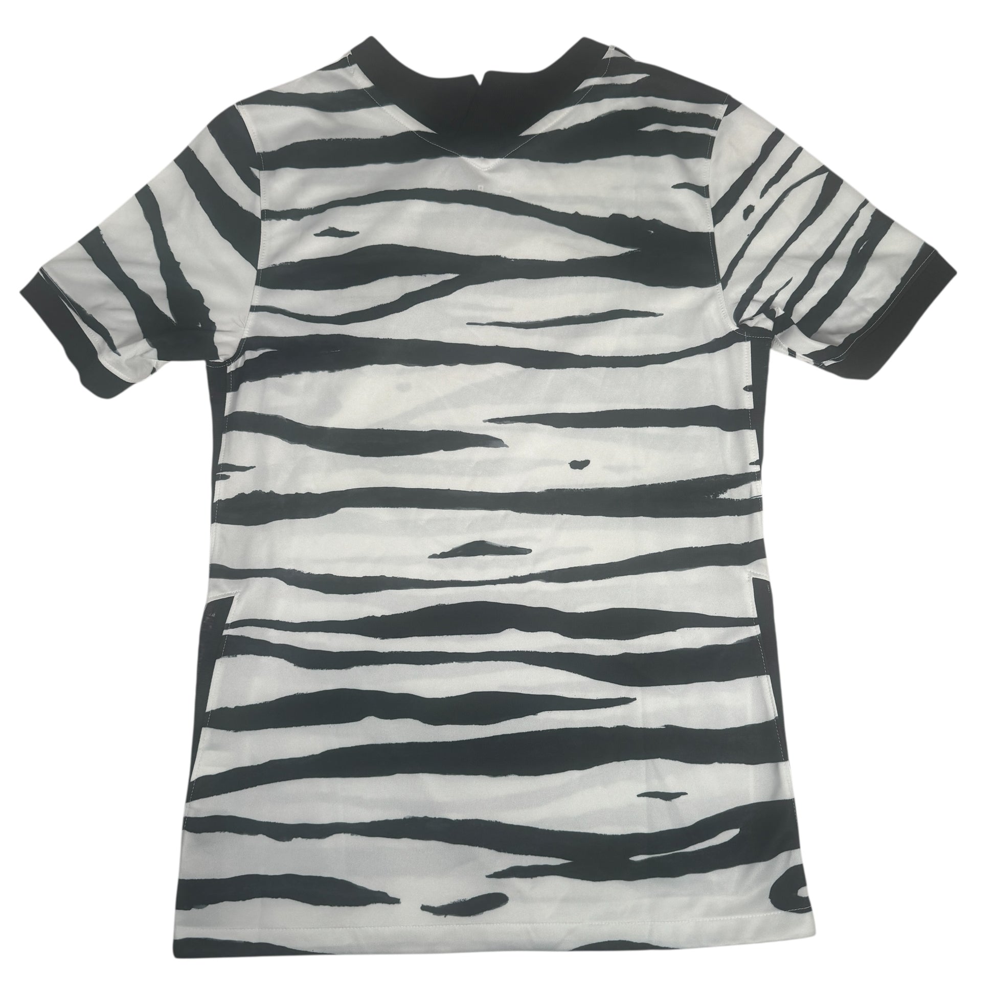 South Korea 2020/2021/2022 Away Football Shirt Small – Football Shirt Kingdom