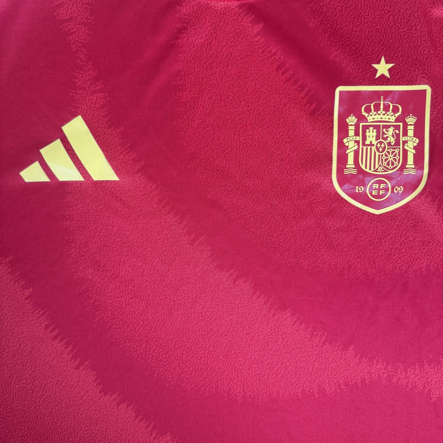 Spain 2024/2025/2026 Home HEAT.RDY Football Shirt XXL