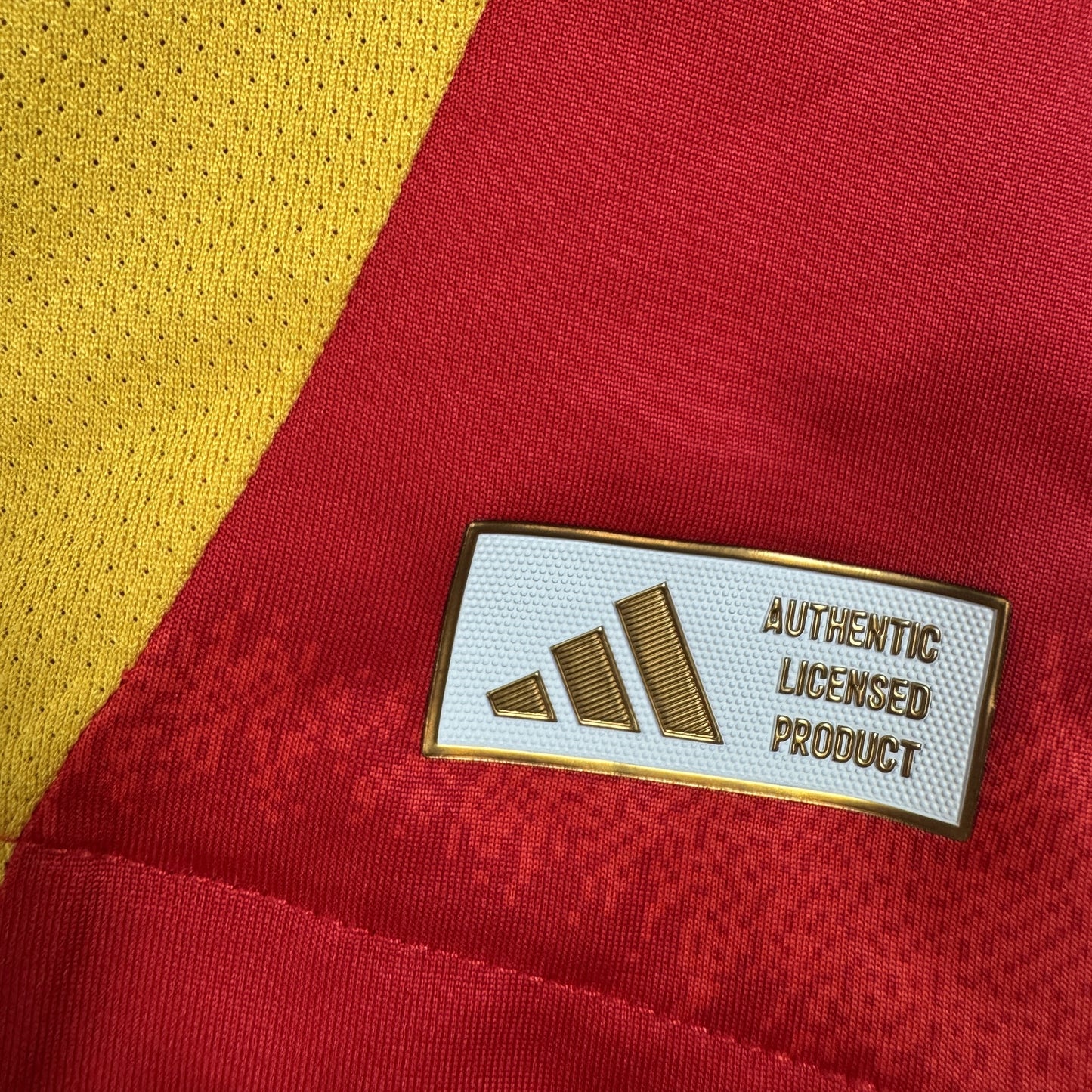 Spain 2024/2025/2026 Home HEAT.RDY Football Shirt XXL
