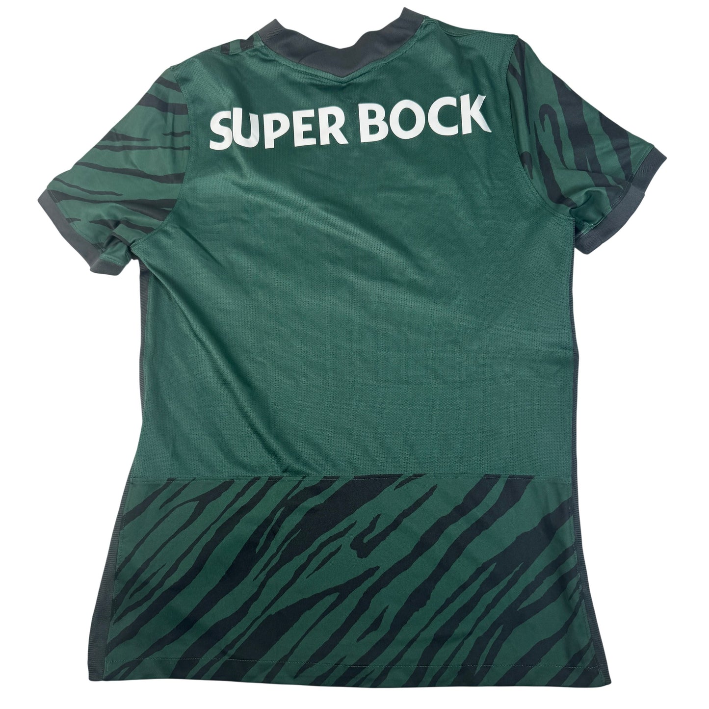 Sporting CP 2021/2022 Third Football Shirt Large