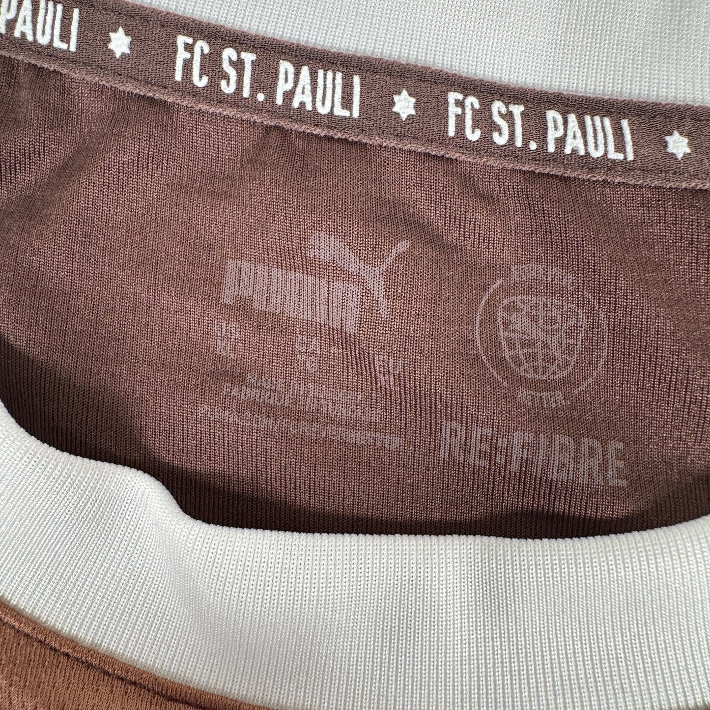 St Pauli 2024/2025 Home Football Shirt XL – Football Shirt Kingdom