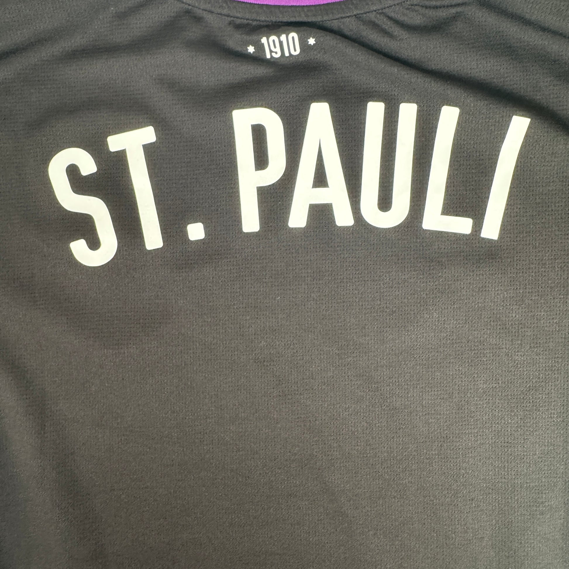 St Pauli 2024/2025 Third Football Shirt Small – Football Shirt Kingdom