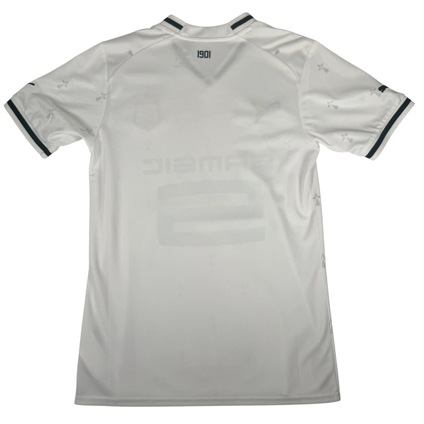 Stade Rennais 2022/2023 Away Football Shirt Small – Football Shirt Kingdom