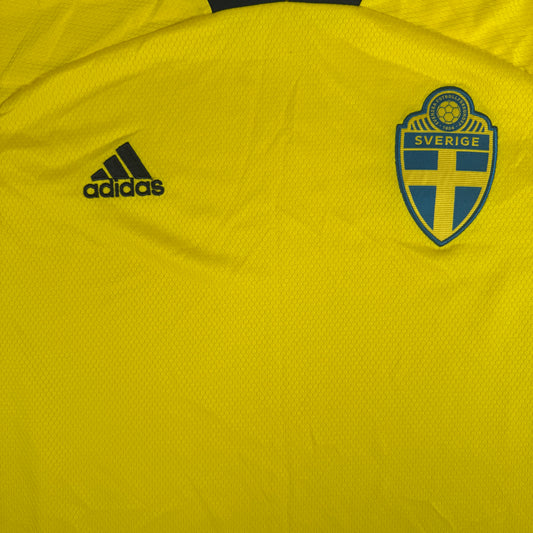 Sweden 2020/2021/2022 Home Football Shirt Large – Football Shirt Kingdom