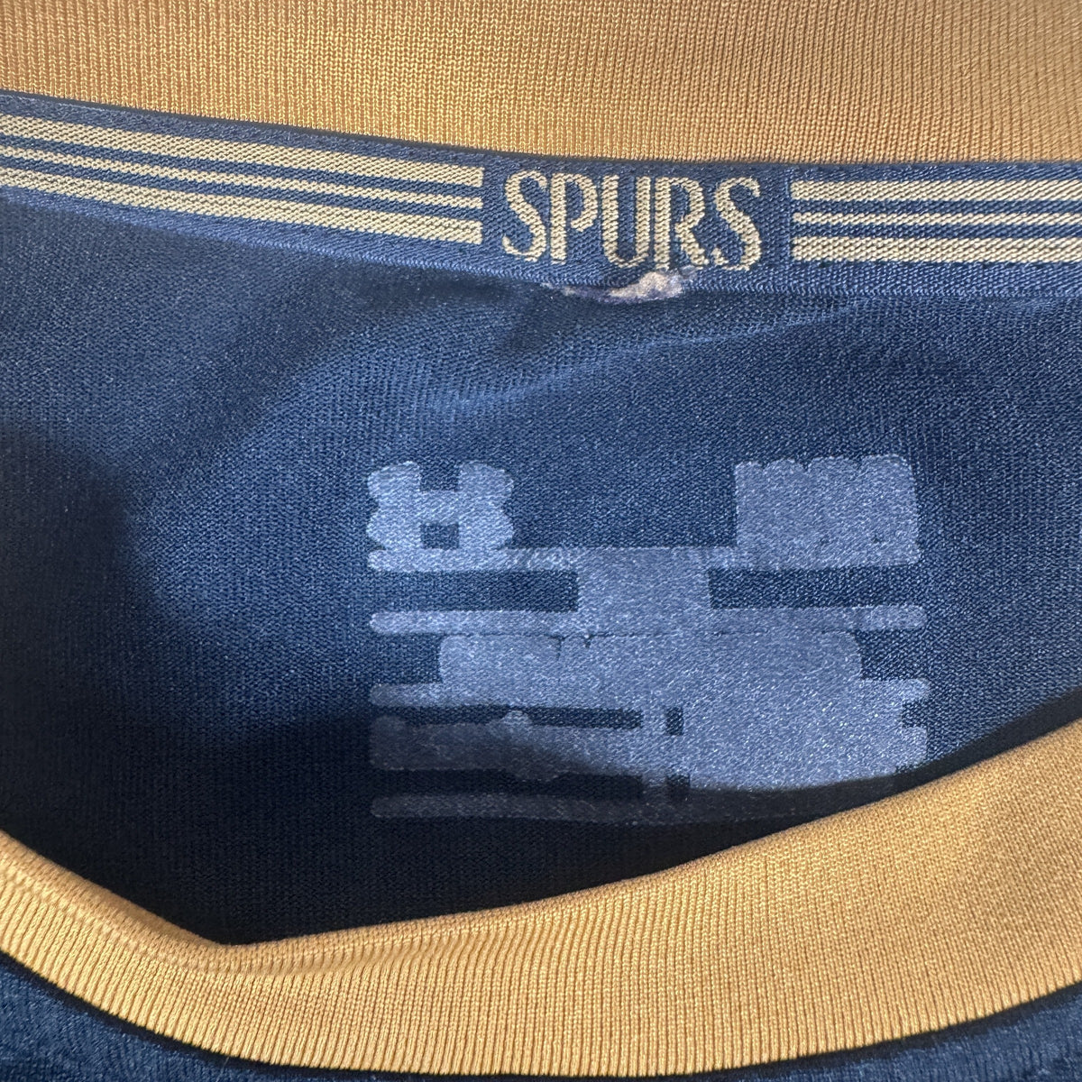 Tottenham Hotspur 2016/2017 Away Football Shirt Medium