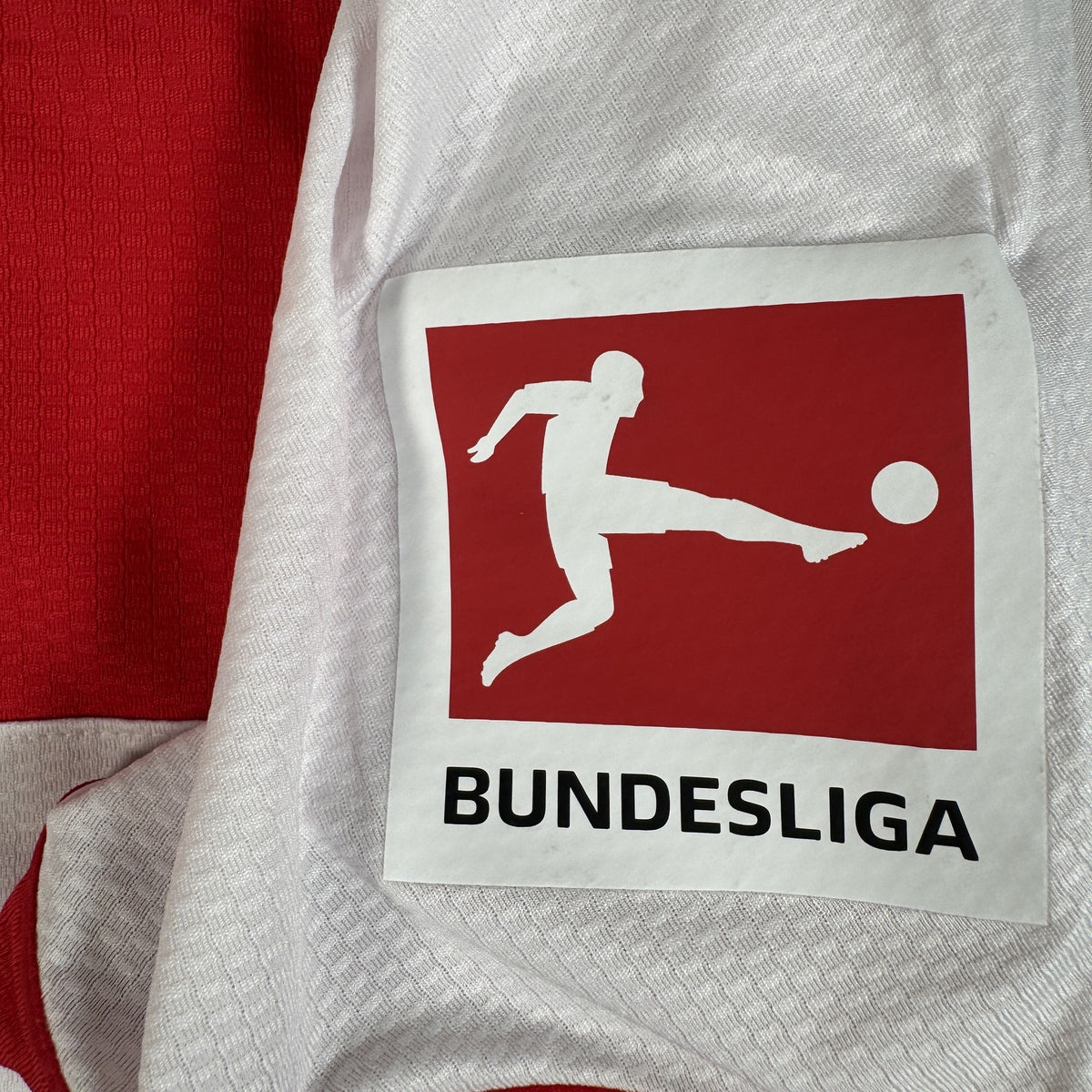 VfB Stuttgart 2024/2025 home football shirt, size Large