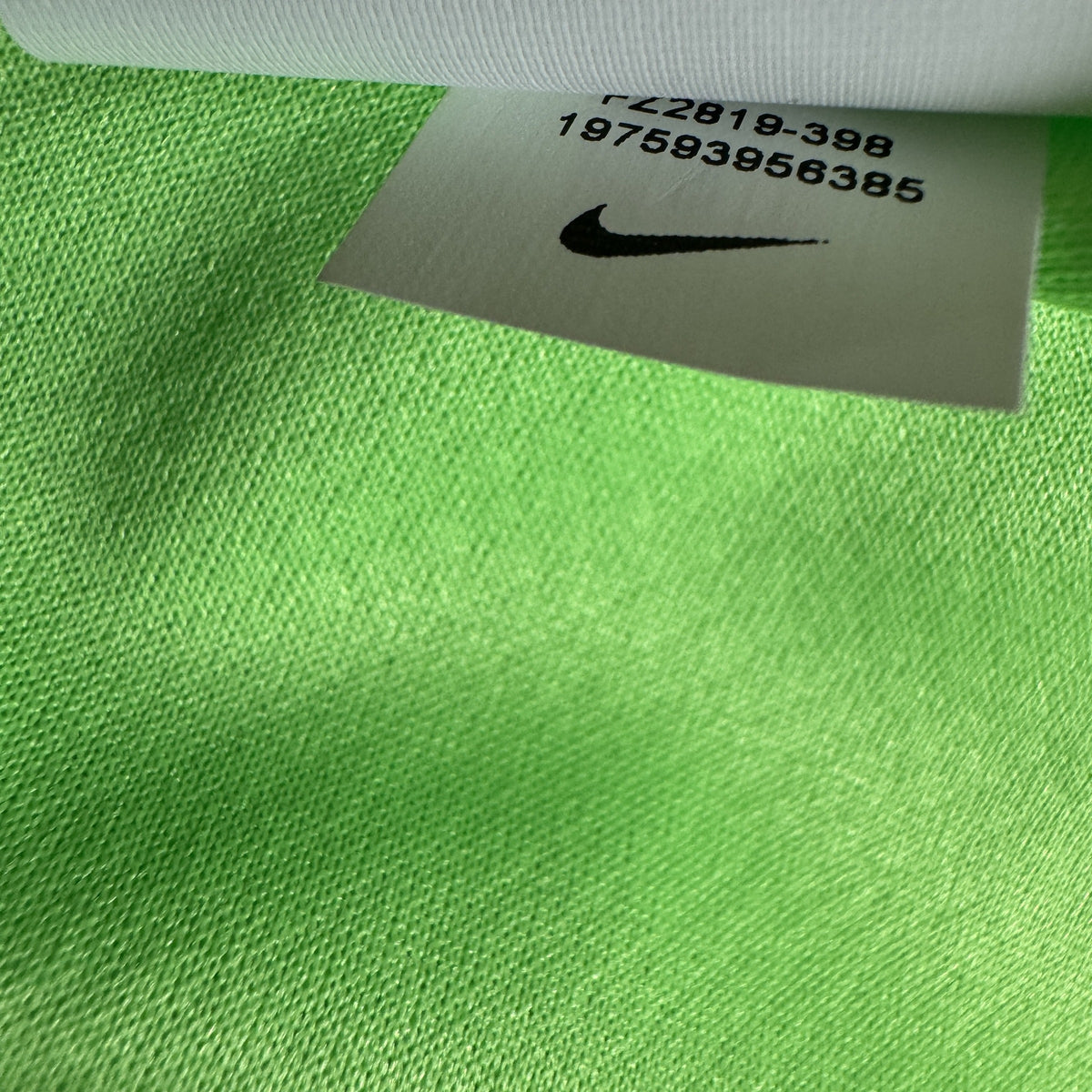VfL Wolfsburg 2024/2025 home football shirt, size Large