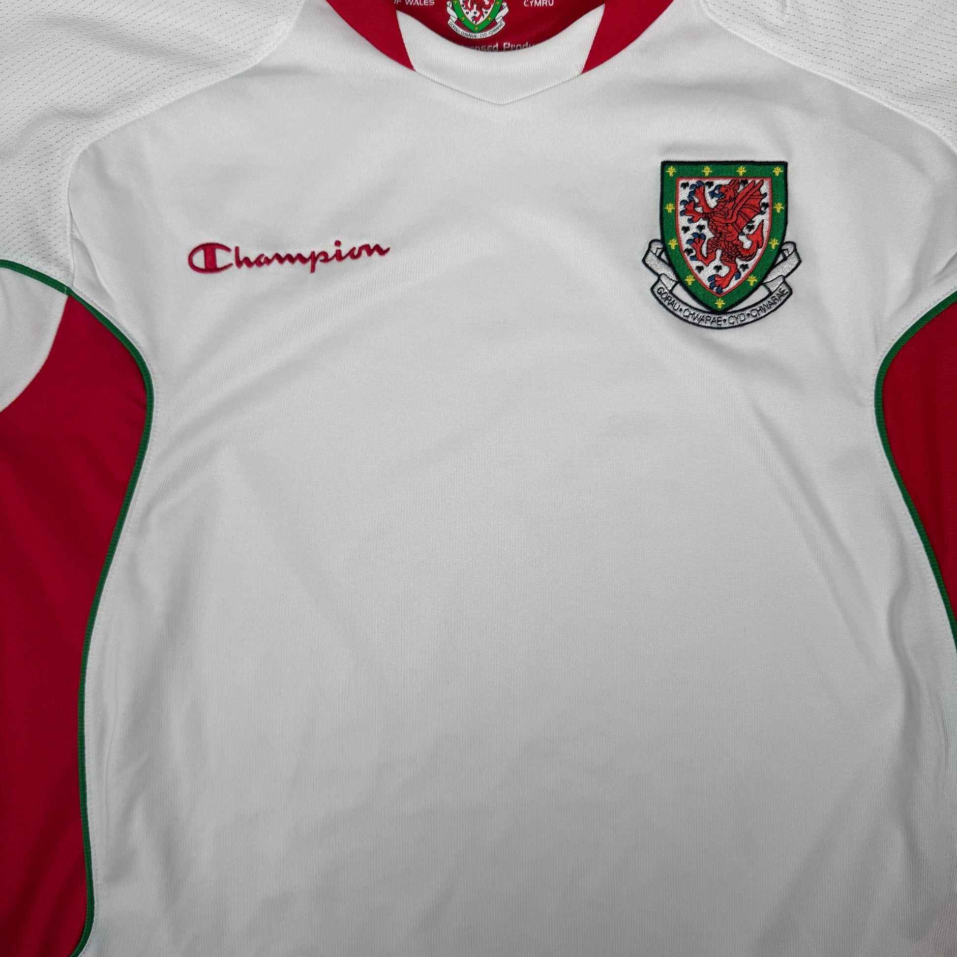 Wales 2008/2009/2010 Away Long Sleeve Football Shirt Large – Football Shirt Kingdom