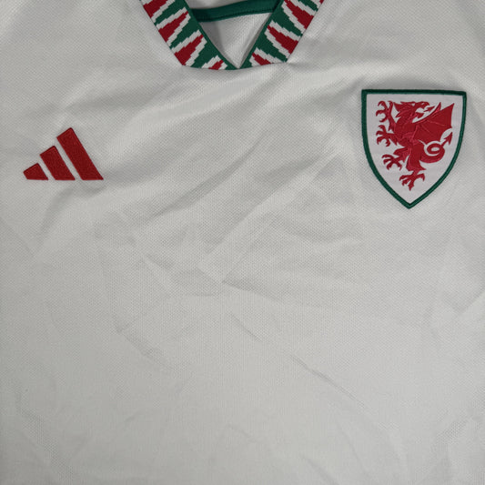 Wales 2022/2023/2024 Away Football Shirt XXL