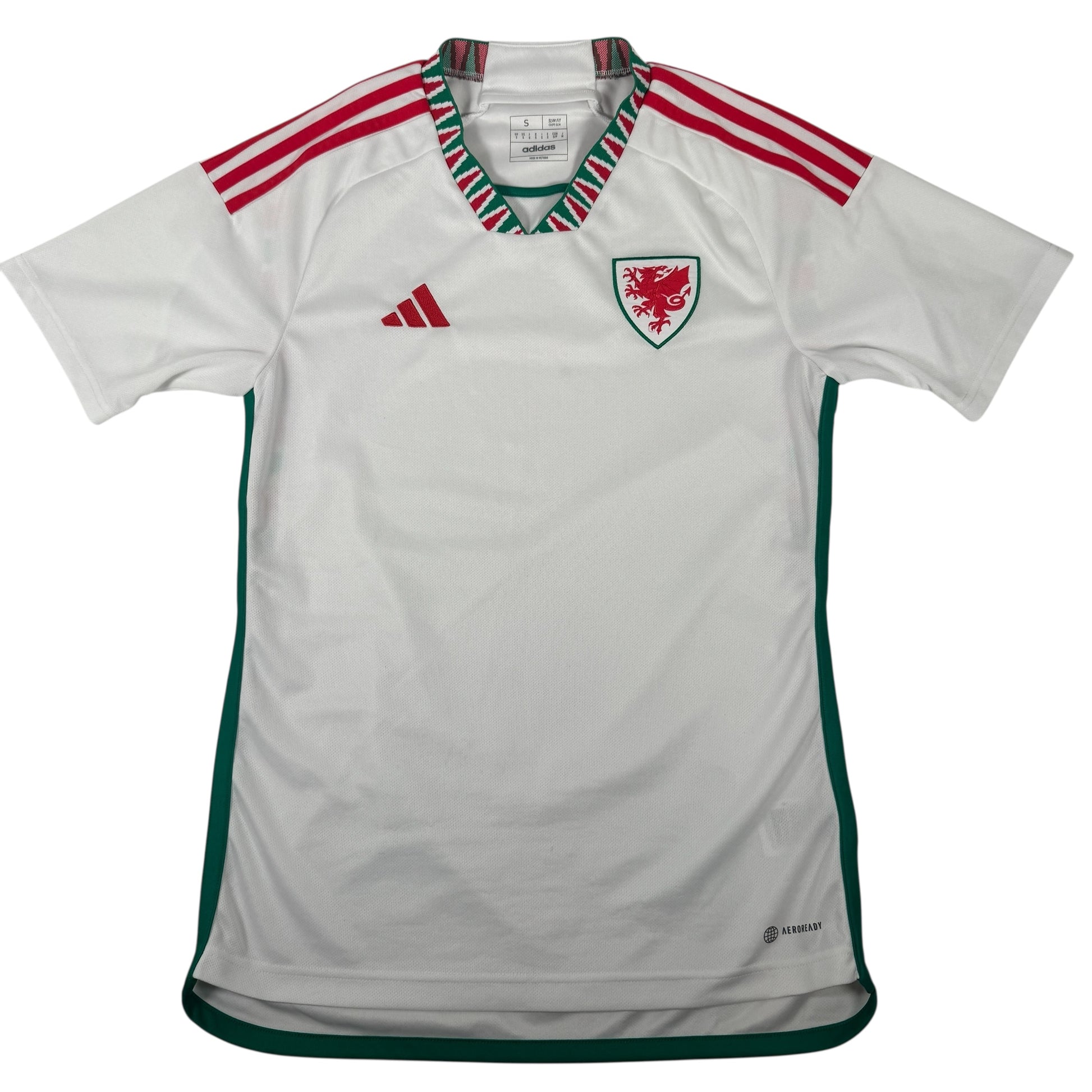 Wales 2022/2023/2024 Away Football Shirt Small – Football Shirt Kingdom