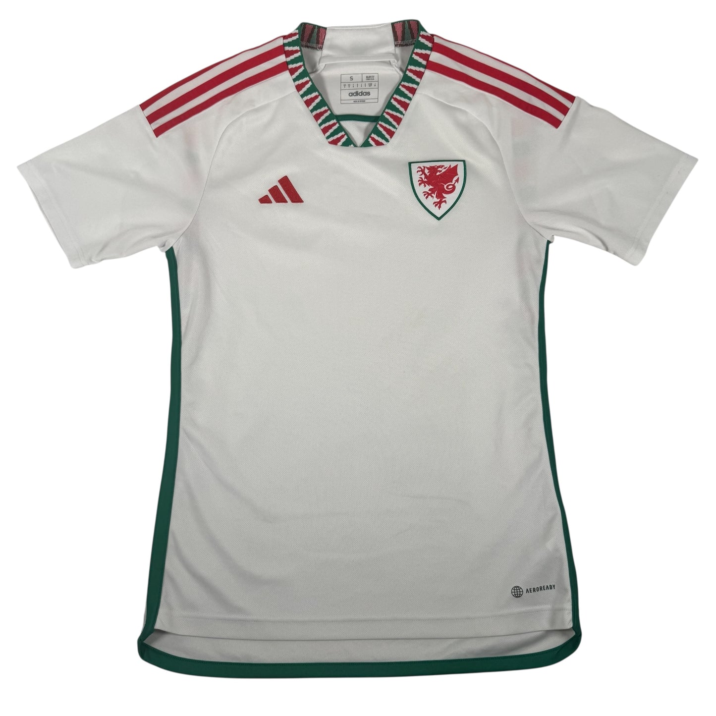 Wales 2022/2023/2024 Away Football Shirt Small – Football Shirt Kingdom