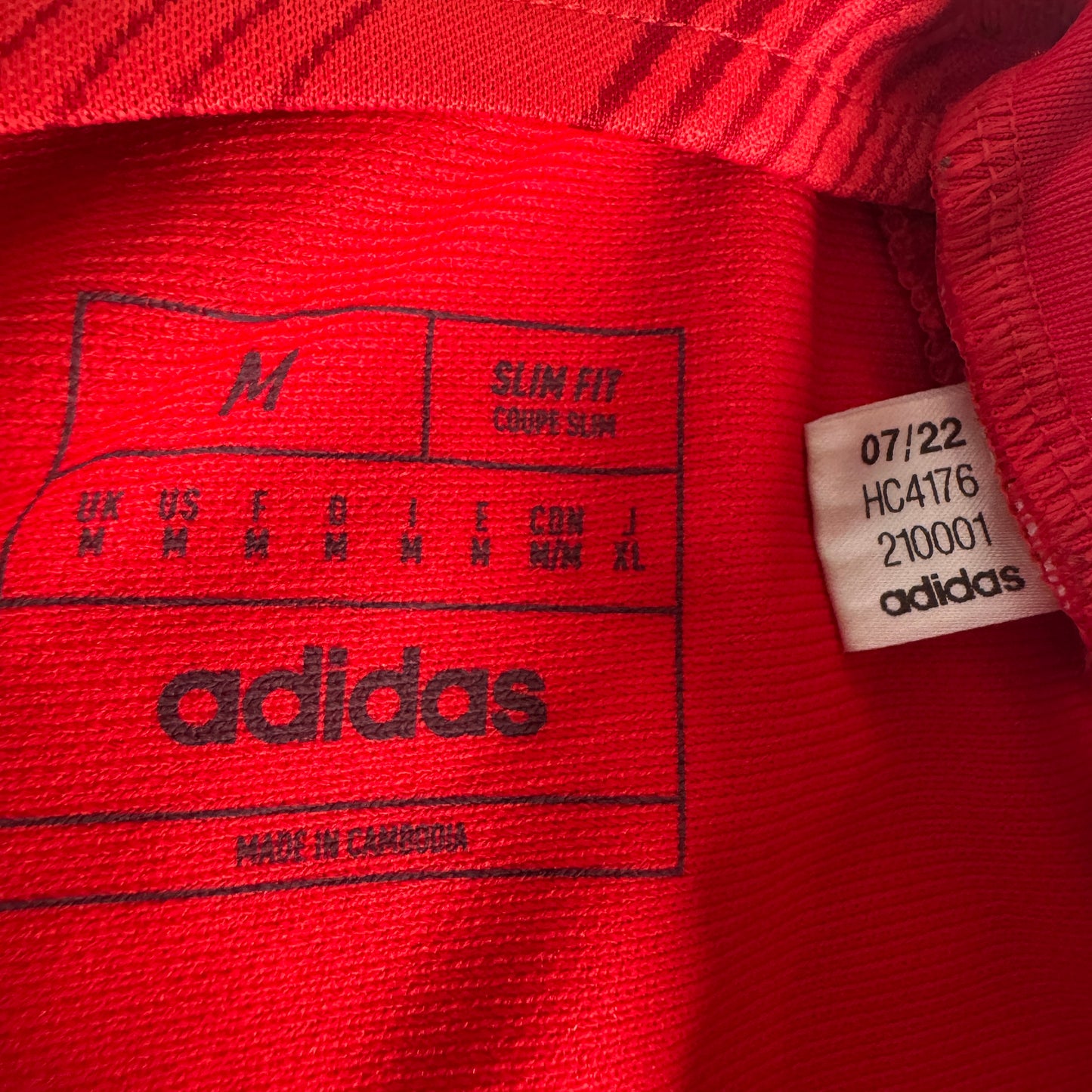 Wales 2022/2023/2024 Home Football Shirt Medium – Football Shirt Kingdom