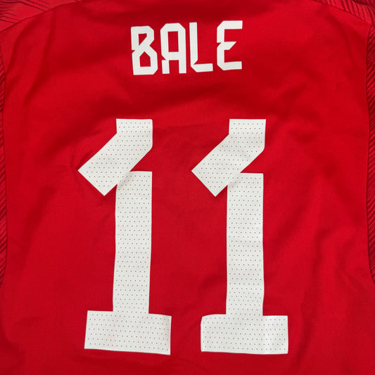 BALE 11 Wales 2022/2023/2024 Home Football Shirt Medium – Football Shirt Kingdom