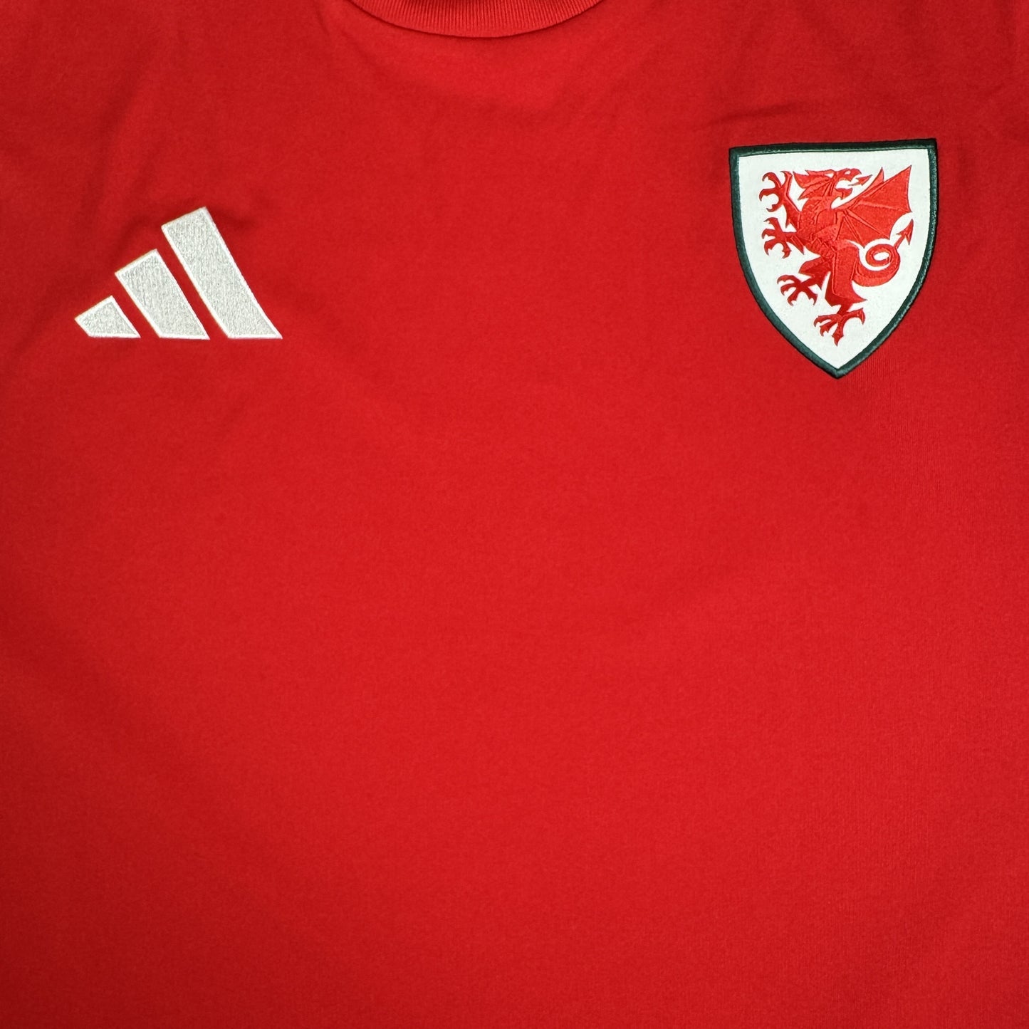 Wales 2024/2025/2026 Home Football Shirt XXL