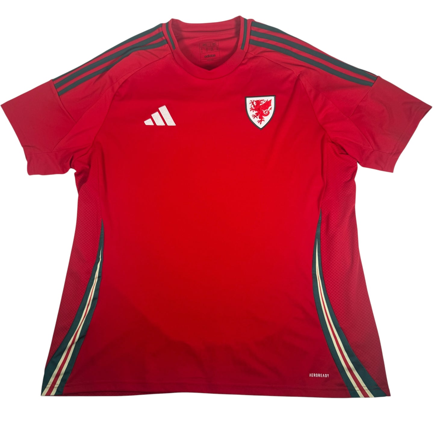 Wales 2024/2025/2026 Home Football Shirt 2XL – Football Shirt Kingdom
