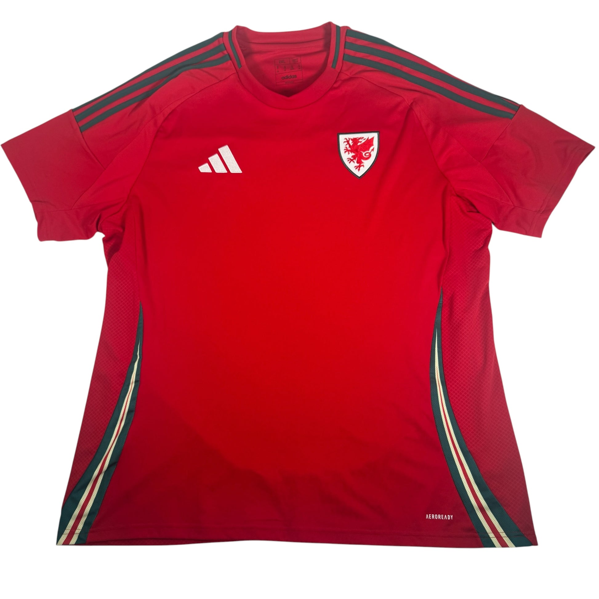 Wales 2024/2025/2026 Home Football Shirt 2XL – Football Shirt Kingdom