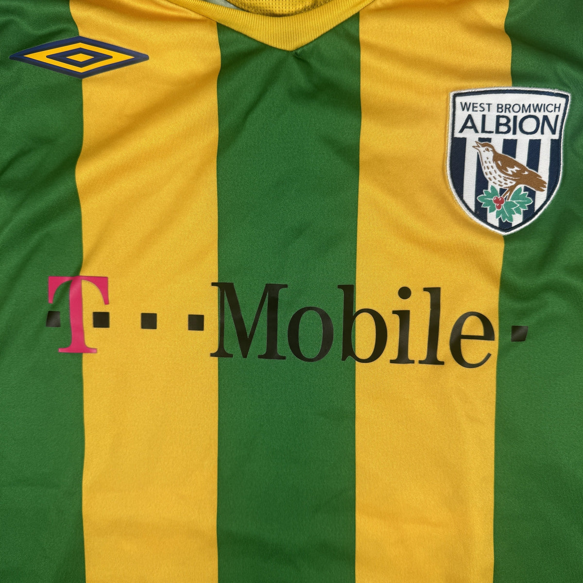 Close-up of West Bromwich Albion 2006/2007 away football shirt, size XL