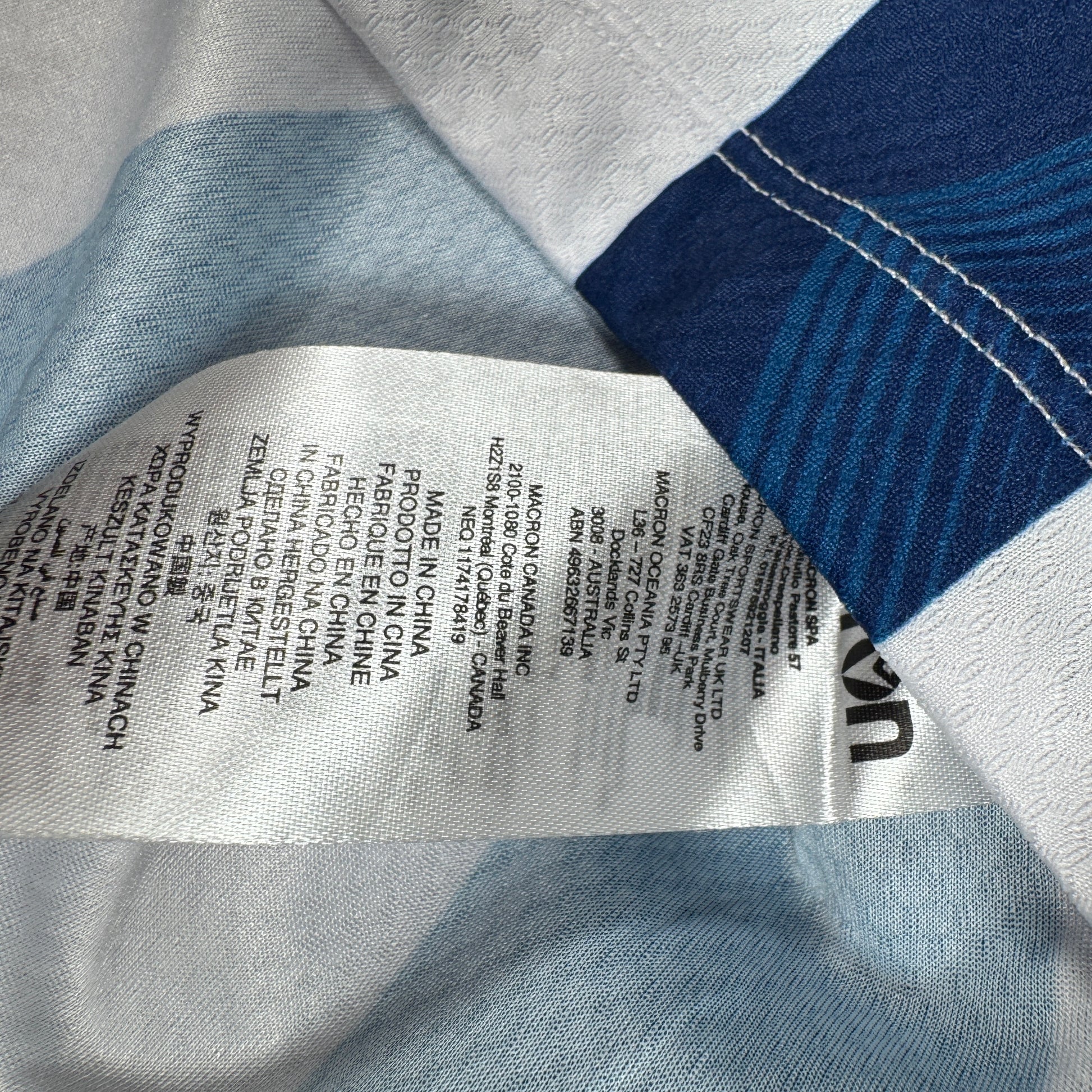 West Bromwich Albion 2024/2025 Home Sponsorless Football Shirt Medium – Football Shirt Kingdom