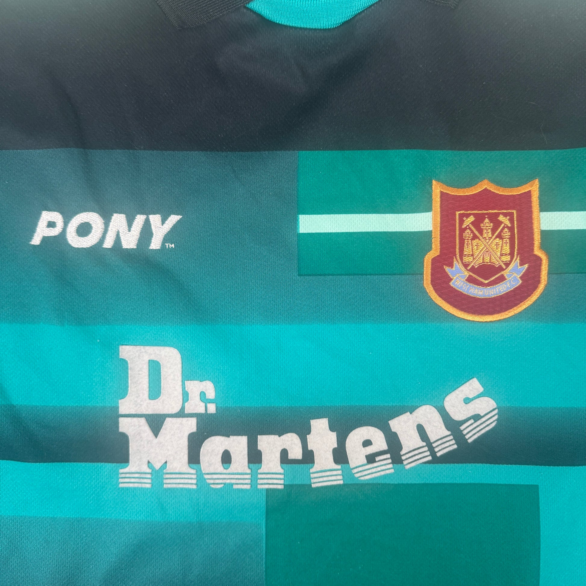 West Ham United 1998/1999 Goalkeeper Football Shirt Medium – Football Shirt Kingdom