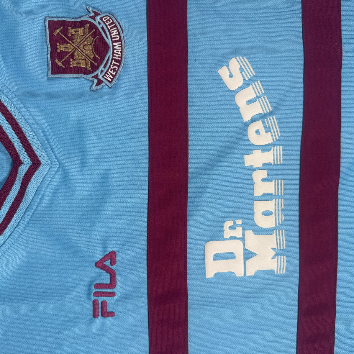 Close-up of West Ham United 2001/2002/2003 away football shirt, size 3XL