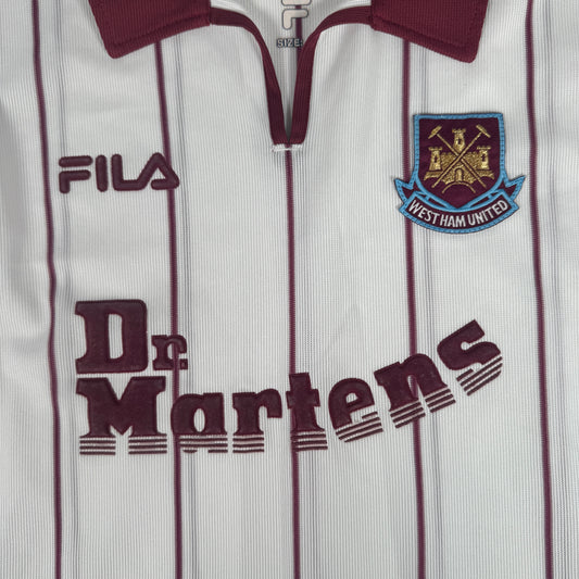 West Ham United 2002/2003 Away Football Shirt Medium – Football Shirt Kingdom