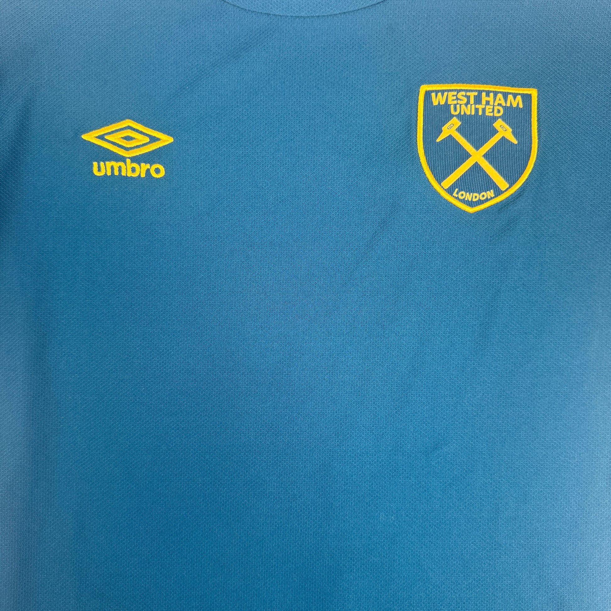 West Ham United 2018/2019 Unsponsored Away Football Shirt Medium – Football Shirt Kingdom