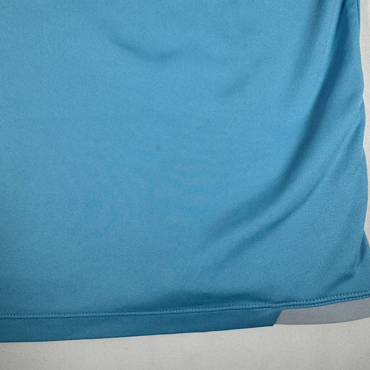 Wrexham 2022/2023 Away Football Shirt Medium – Football Shirt Kingdom